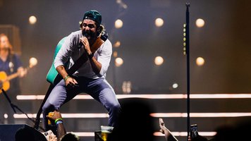 7f51c6e8-6080-4b01-bf31-416679e254a9-GRE_Thomas_Rhett_Tour37.jpg
