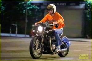 kj-apa-rides-his-motorcycle-to-dinner-with-friends-01.jpg