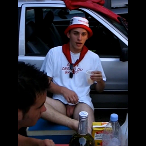 David french guy show us his balls - ThisVid com.mp4