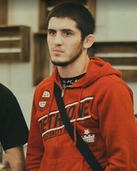 rBbIAh08cx8.jpg