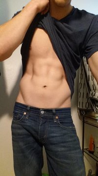 2U9Ba9A.jpg