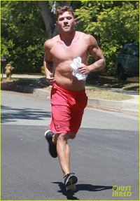 ryan-phillippe-goes-on-a-shirtless-jog-bares-super-fit-body-15.jpg